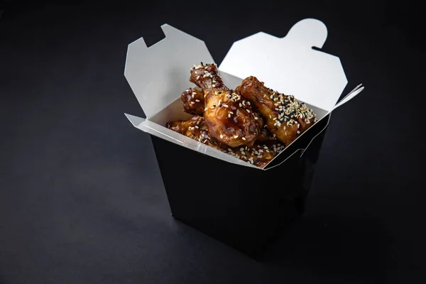 Fried Chicken Wings Sauce Cheese Delivery Box Black Background — Fotografia de Stock