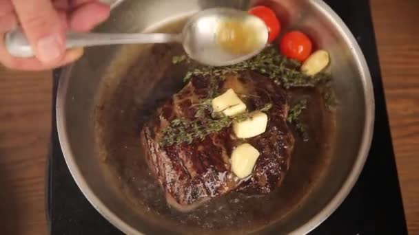 Chef Cooks Steak Frying Pan — Vídeo de Stock