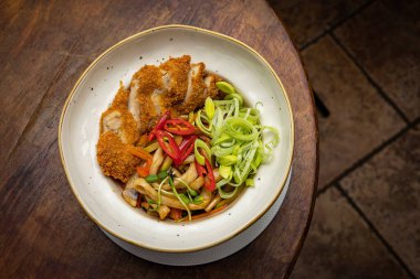 Asya mutfağı. Japon ramen çorbası.