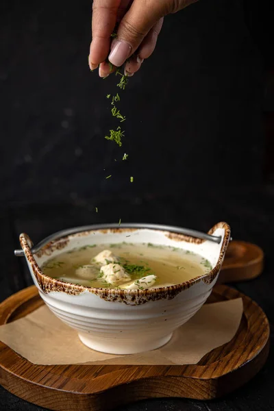 Sopa Pollo Casera Con Croutons Perejil —  Fotos de Stock
