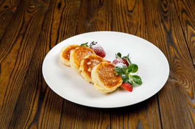 Tabakta leziz krepler.