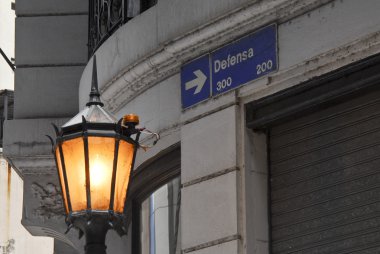 Defensa sokak