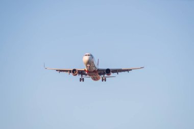 Manzara fotoğrafı: Uçak inmek üzereyken. Zaman: 24 Mart 2022. Konum: Ho Chi Minh şehri. 