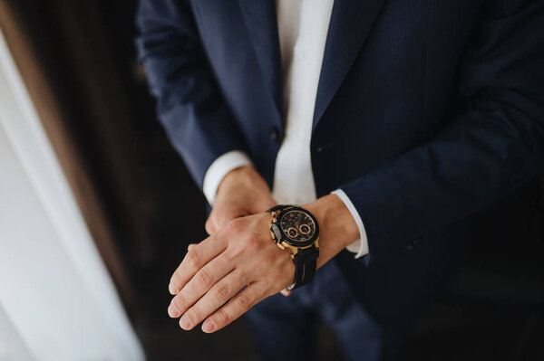 manager getting ready for work day