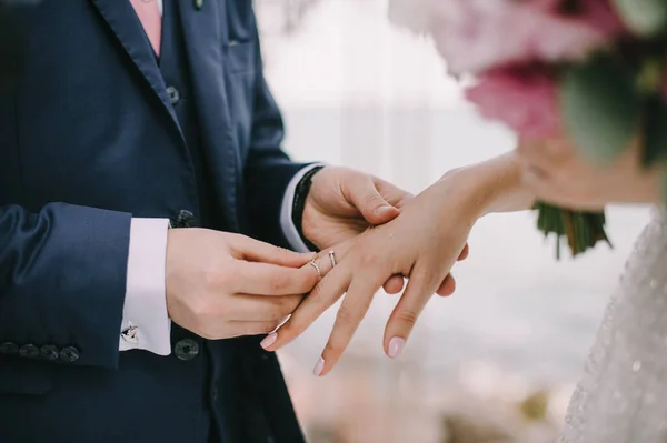 Matrimonio Ceremonia Boda Intercambio Anillos Cerca —  Fotos de Stock