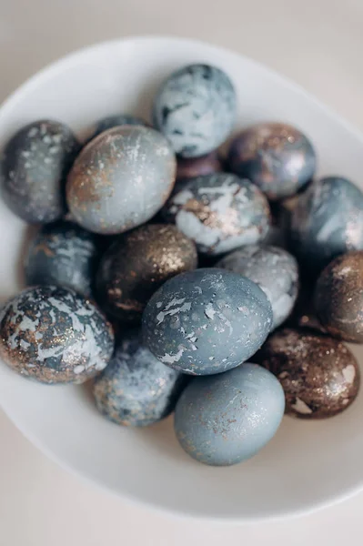 Huevos Pascua Inusuales Tonos Azules Con Dorado — Foto de Stock