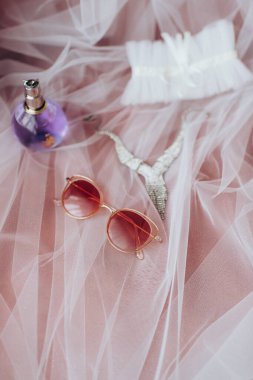 Gelinin düğün detaylarının düzeni