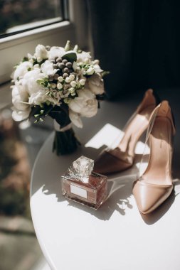 Gelinin düğün detaylarının düzeni