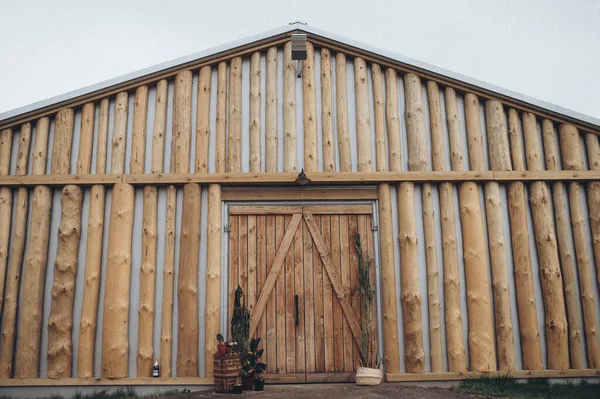Drewniany Dom Wsi Stodo — Zdjęcie stockowe