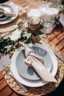 Şenlik masası yakın planda.