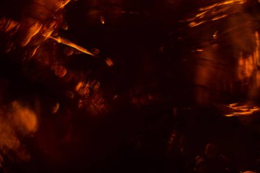 Renkli parlak neon ışıklarının soyut arkaplanı