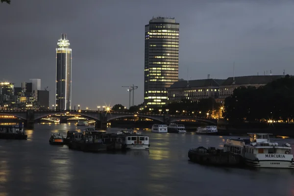 UK, Londen, nacht — Stockfoto