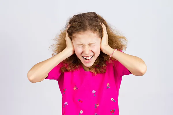 Estressado adolescente menina gritando, gritando — Fotografia de Stock