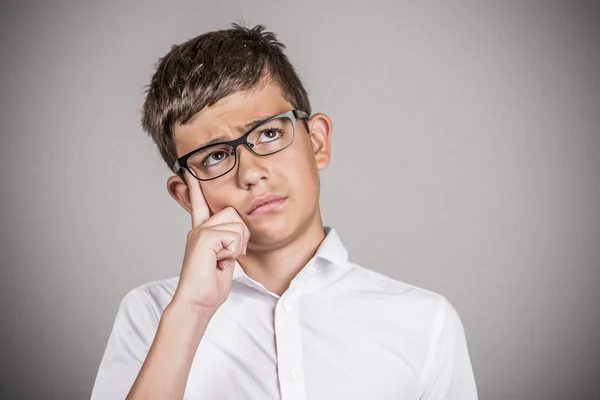 Menino devaneio, adhd conceito — Fotografia de Stock