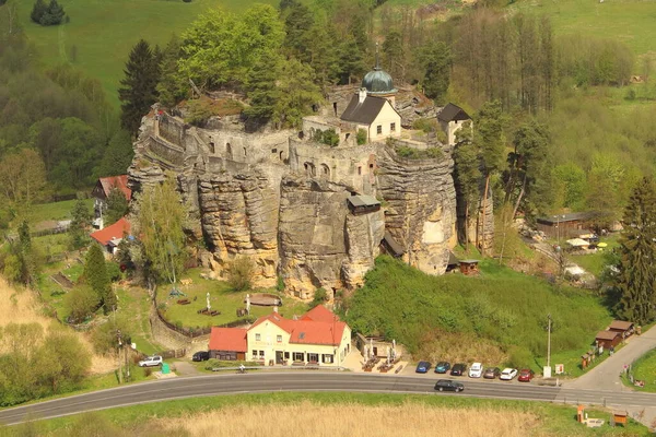 Rock Castle Hermitage Sloup Echch Castle Ruins Rock — Stok fotoğraf