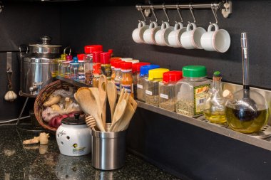 Araçlar ve baharatlar