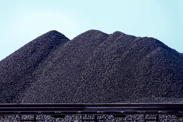 Montañas de carbón — Foto de Stock