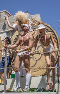 Tel Aviv gurur geçit töreni