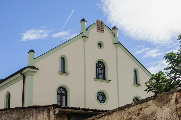 La sinagoga ortodoxa en Trnava — Foto de Stock
