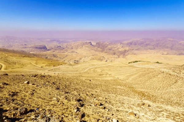 Pohled Pouštní Horskou Krajinu Podél Dálnice King Jižním Jordánsku — Stock fotografie