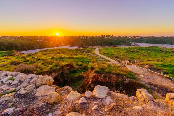 テルラッシュ 北ネゲフ砂漠 南イスラエルの古代遺跡や田舎の夕日の景色 — ストック写真