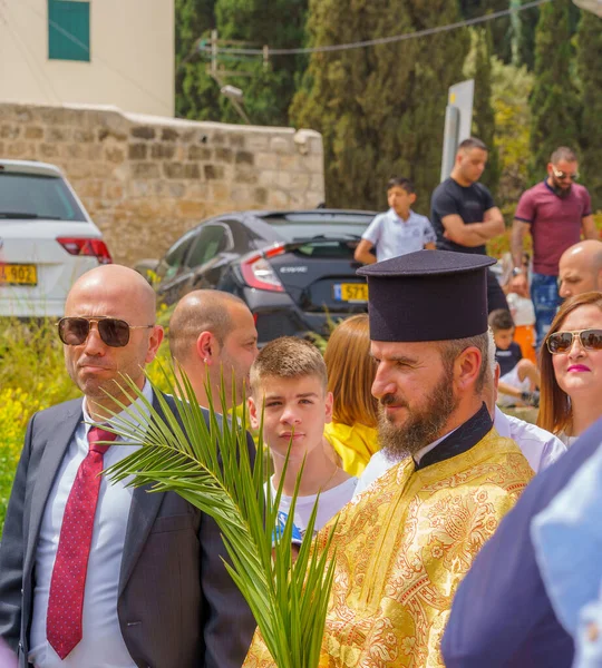 Haifa Israel April 2022 Priests Others Take Part Easter Palm — Stock Photo, Image