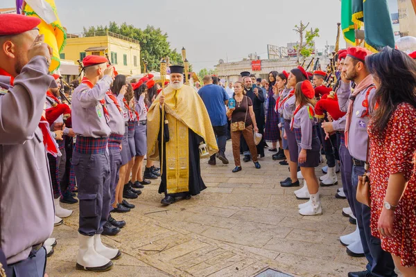 Nazaré Israel Abril 2022 Sacerdotes Outros Marcham Com Fogo Sagrado — Fotografia de Stock