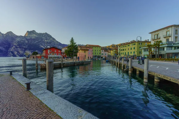 Nago Torbole Itálie Února 2022 Pohled Severní Břeh Jezera Garda — Stock fotografie