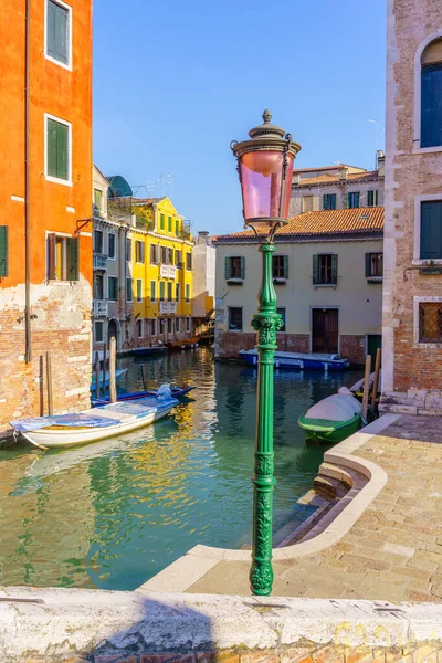 Venice Italy March 2022 View Canal Buildings Bridges Boats Venice — Stock Photo, Image