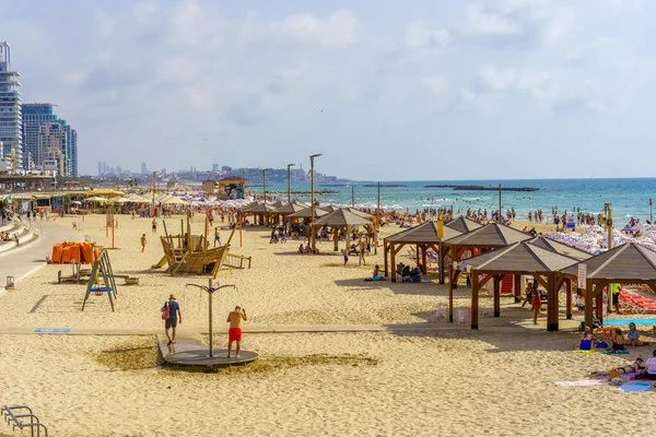 Tel Aviv Israël Juin 2022 Scène Plage Avec Des Visiteurs — Photo