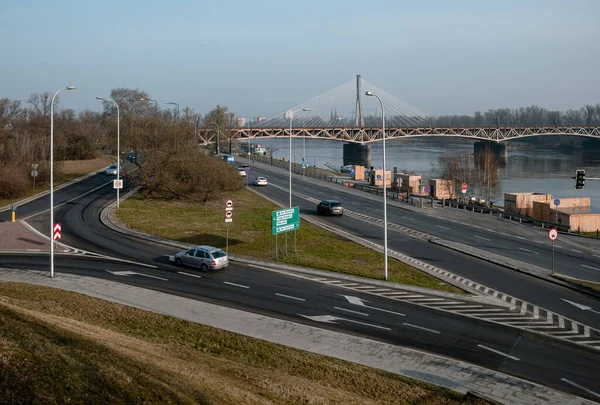 바르샤바 폴란드 2022 입니다 다리의 배경에 교차점 — 스톡 사진