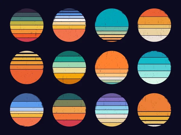 Retro sunset, abstract 80s style grunge striped sunsets. Vintage colorful striped circles for logo or print design elements vector set — Vetor de Stock