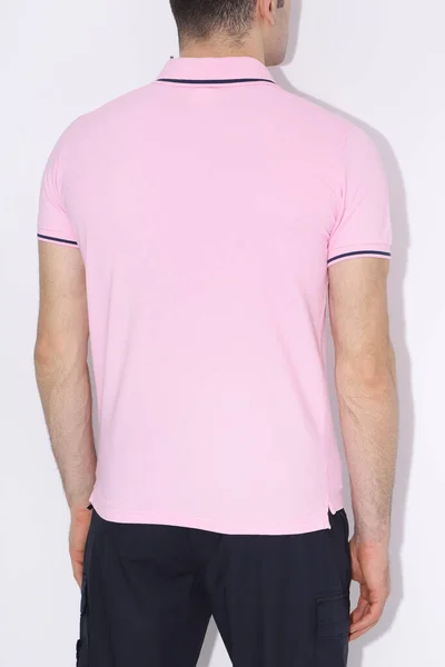男性用ピンクのTシャツのモックアップ デザインテンプレート Mokup — ストック写真