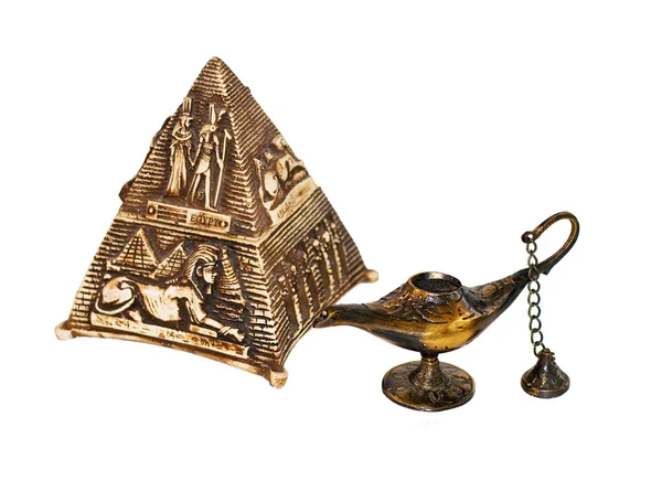 Egyptiska souvenirer isolerade — Stockfoto
