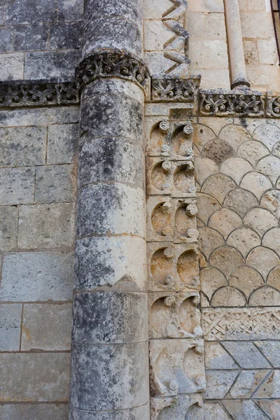 Beautiful romanesque column in Rioux — Stock Photo, Image