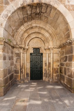la coruna santiago kilisenin Kuzey kapısı