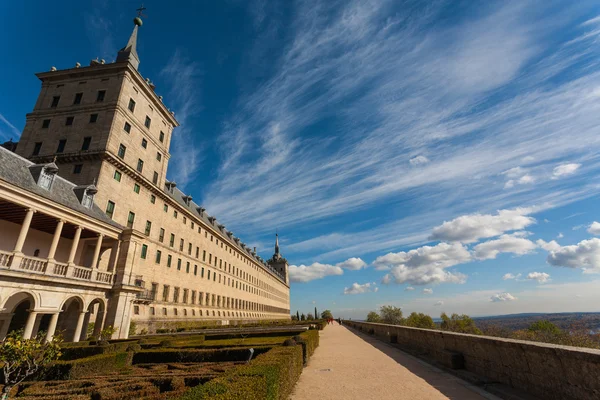 Blick auf das königliche Escorial-Kloster — Stockfoto