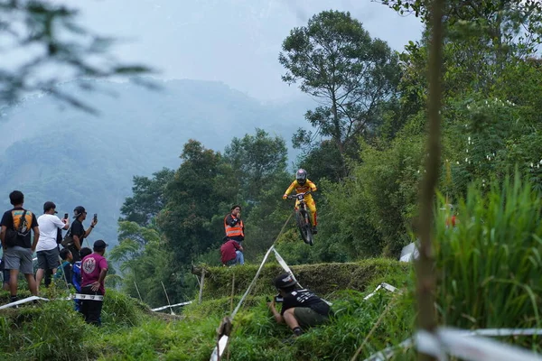 Downhill Bike Festival Yogyakarta Teras Caf Deltagare Mountain Bike Festival — Stockfoto