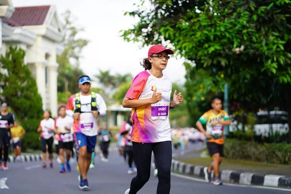 Course Marathon Magelang Indonésie Les Gens Mettent Les Pieds Sur — Photo