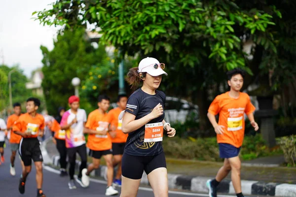 Maratona Gara Magelang Indonesia Gente Mette Piede Sulle Strade Della — Foto Stock