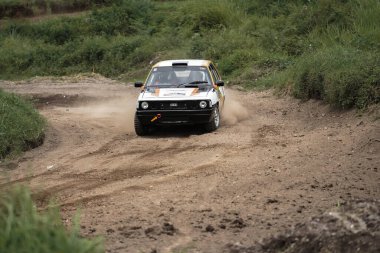 YOGYAKARTA, INDONEZYA - 16 Ekim 2022: Yarışçılar King 's Cup Sprint Rallisi Jogja
