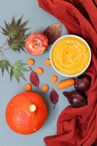 Close Photo Delicious Pumpkin Soup Bowl Fresh Seasonal Vegetables Creamy — Stock Photo, Image
