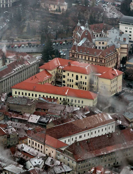 Prachtige Stad Brasov Roemenië Van Bovenaf Winter Europa Bovenaanzicht Foto — Stockfoto