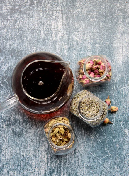 Different Tea Flavors Top View Photo Cinnamon Anise Cardamom Clove — Photo