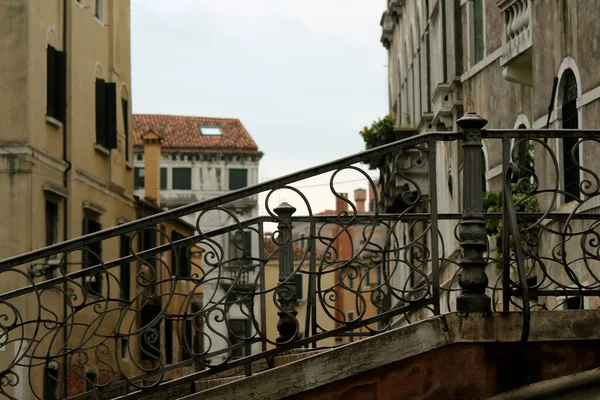 ヴェネツィアの街の景色 イタリアの素晴らしい建築 — ストック写真
