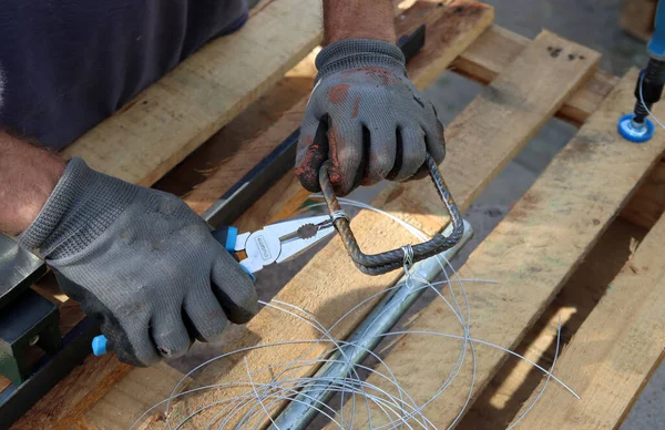 Close Photo Man Holding Pliers Man Works Reinforcement Steel Construction — Stockfoto