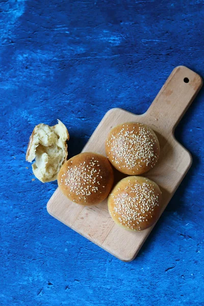 Home Made Burger Buns Close Photo Sourdough Bread Table Eating — Stockfoto