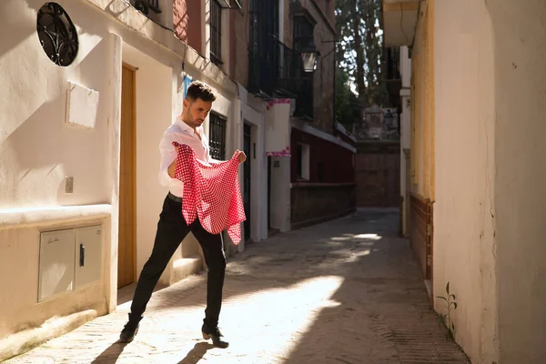 Jovem Espanhol Camisa Branca Calças Pretas Sapatos Dança Dançando Flamenco — Fotografia de Stock