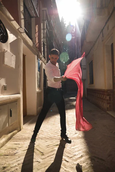 Jovem Espanhol Camisa Branca Calças Sapatos Dança Preta Dançando Flamenco — Fotografia de Stock