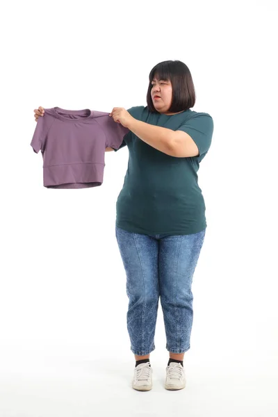 Mulher Asiática Gorda Tentando Perder Peso Ela Carrega Uma Camisa — Fotografia de Stock